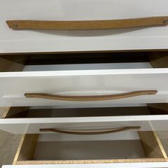 【ジャングルジャングル滋賀草津店】ジモティ来店特価!!　チェスト　ナチュラル×ホワイト　J-2511118の画像