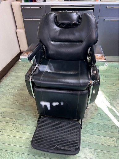 タカラベルモント  理容椅子 バーバーチェア