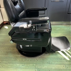 タカラベルモント  理容椅子 バーバーチェアの画像