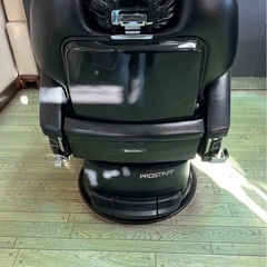 タカラベルモント  理容椅子 バーバーチェアの画像