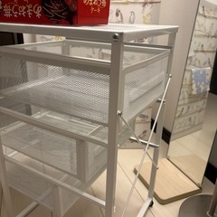無料　IKEA収納ラックの画像