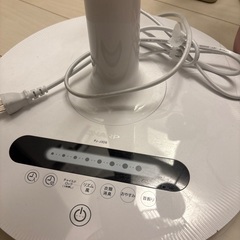 無料　SHARP 扇風機(2年使用)の画像