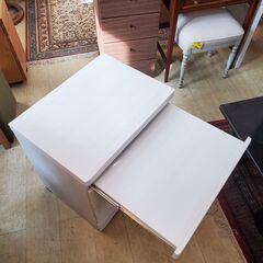 三友ファニチャー マースト スライドテーブル付き 4段チェスト 引出し5杯 ホワイト■幅60㎝×奥行40cm×高さ60㎝■近隣配送無料 買取帝国 朝霞店の画像