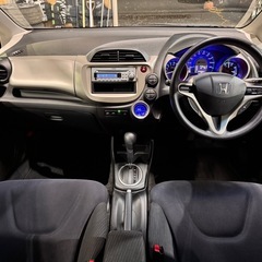 車検付き！フィットハイブリッド！の画像