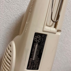 マキタ　スティック型掃除機　コードレス　ハンディクリーナーの画像