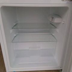 【極美品】コンフィー　2ドア冷蔵庫　90L　2025年製　引取りのみの画像