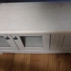 テレビ台の画像