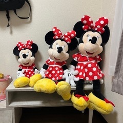 大きめミニーのぬいぐるみ3体セットの画像