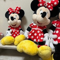 大きめミニーのぬいぐるみ3体セットの画像