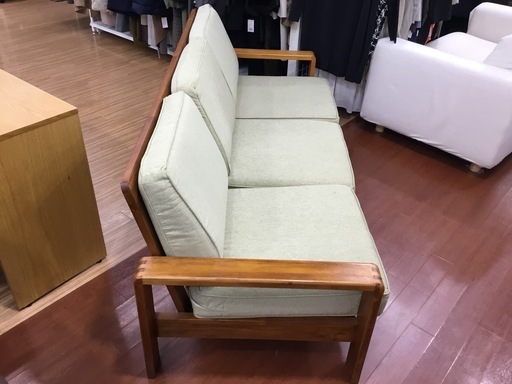 SCANTEAK(スキャンティーク) 3人掛けソファー をご紹介します