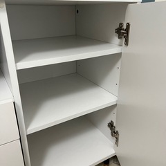 【LOWYA】キャビネット ホワイト×ゴールドの画像