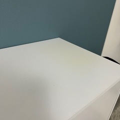 【LOWYA】キャビネット ホワイト×ゴールドの画像