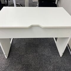 【使用感あり】オフィスコム定番商品 ワークデスク 事務机(配線スリット スチールフレーム)の画像