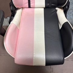 ゲーミング座椅子の画像