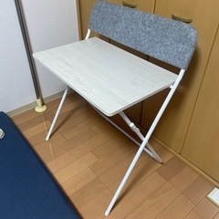 ニトリ 折りたたみテーブル ポケット付の画像
