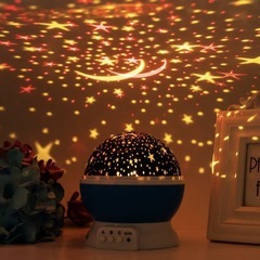 【新品】回転式 スタープロジェクターライト 家庭用 プラネタリウム 星空①の画像