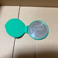 ちゅ中古コンパクト鏡の画像