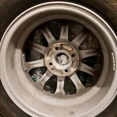 【お譲り先決定】スタッドレスタイヤの画像