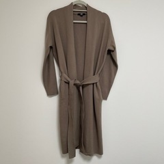 ユニクロ UNIQLO レディース ロングコート ニット ベルト付きの画像