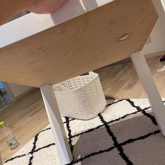 IKEAテーブルの画像