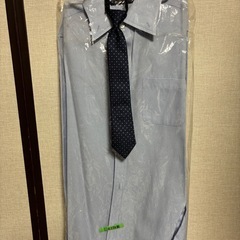 男児スーツ・Yシャツセット
の画像