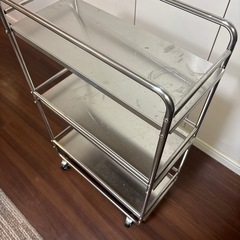 ステンレスワゴンの画像