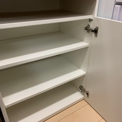 収納棚の画像