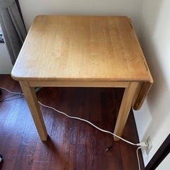 テーブルセットの画像