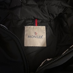 モンクレール　ダウンジャケットの画像