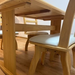 【木製ダイニングセット】テーブル＋椅子4脚／大切に使ってきました／幅120cmの画像