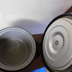 【お話し中】タイガー　電気炊飯ジャー　3,6L　差し上げます　長期保存品の画像