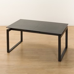 ニトリ伸縮式ダイニングテーブルの画像