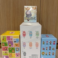 ラブブ4個まとめ売りの画像