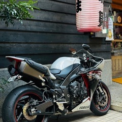 YZF-R1 2015の画像
