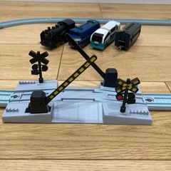 商談中☆無料　ダイソー　プチ電車　つなげて遊ぶ電車のおもちゃセットの画像