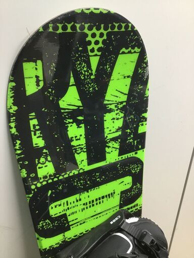 【?美品】【ボード・ビンデング・ブーツ】スノーボードセット「ジュニア向け」 『近隣お届け』