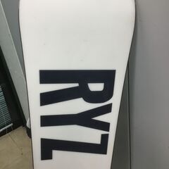 【🐱美品】【ボード・ビンデング・ブーツ】スノーボードセット「ジュニア向け」 『近隣お届け』の画像