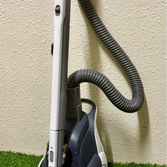 🌸お取引決定🌸 🌈💎軽量＆強力吸引！三菱電機 Be-K TC-FJ1JE7 紙パック式掃除機✨クリーン排気・ハイパワー・中古・すぐ使える紙パック入り🕊️お掃除ラクラク家電をお得に♪600円🎁の画像