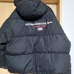 DC SHOESダウンジャケットの画像
