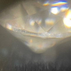 モアサナイト8ミリの画像