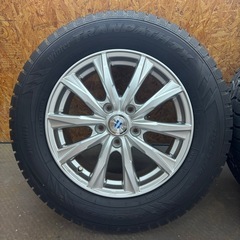 スタッドレスタイヤ　TOYO トランパス の画像