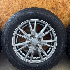 スタッドレスタイヤ　ダンロップ　ウィンターマックス　2017年式の画像