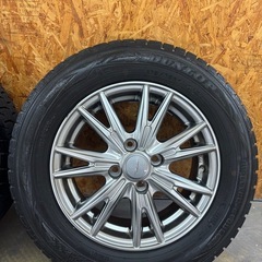 スタッドレスタイヤ　ダンロップ　ウィンターマックス　2017年式の画像