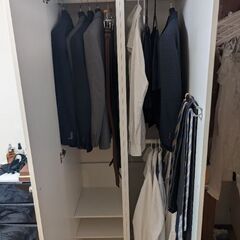 ミラー付き衣装ケースの画像