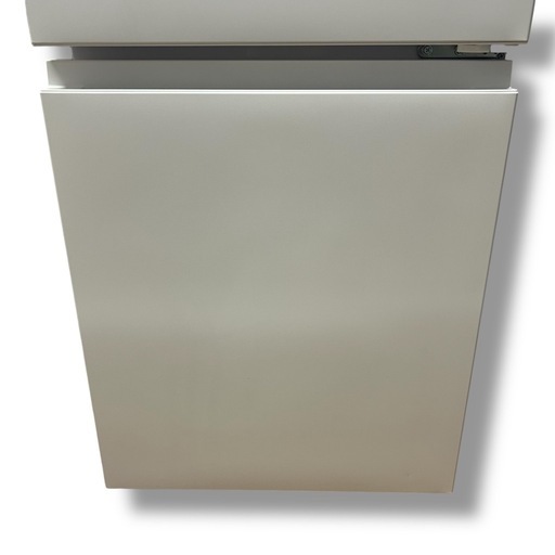 Panasonic　パナソニック 2025年　冷蔵庫 幅49.7cm 180L 右開き NR-B18C2-W マットオフホワイト 2ド