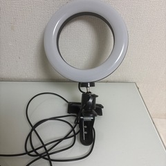 タダ！配信にも使えるUSB美顔ライトの画像