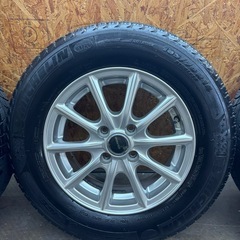 スタッドレスタイヤ　ミシュラン　2014年の画像