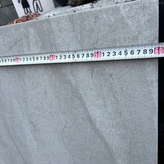 【600角タイルＴ-11】 グレーの画像