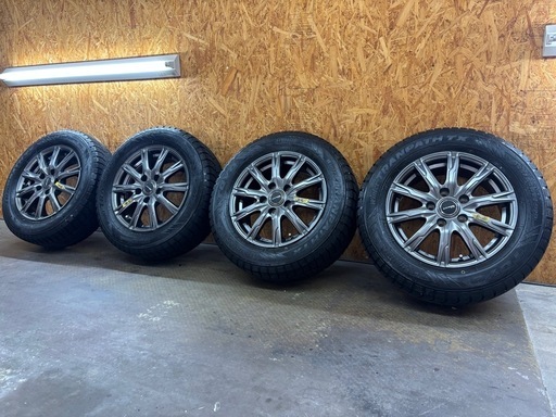 スタッドレスタイヤ　TOYO ウィンターマックス　2018年式