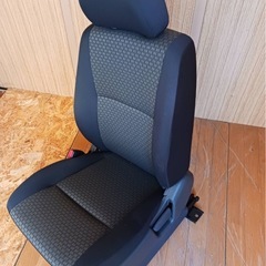ジムニー純正シートの画像